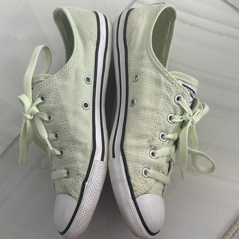 Perfect Easter outfit must have- Converse Mint Green Canvas Sneakers - Picture 2 of 11